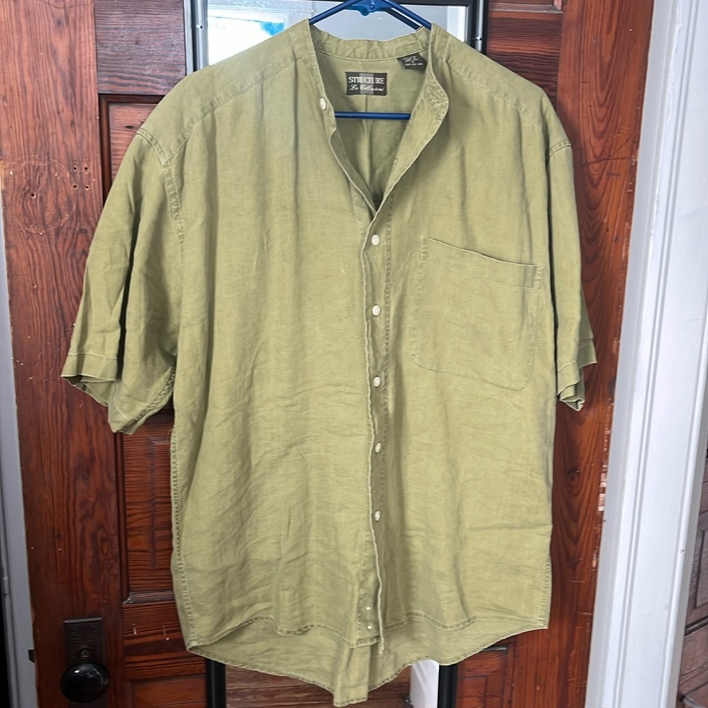 Structure vintage men’s button up linen shirt size Small